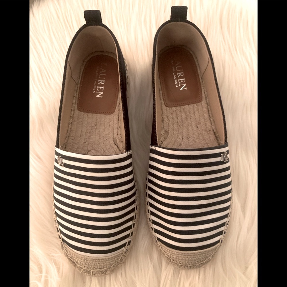 NWT Lauren Ralph Lauren navy cameryn espadrilles